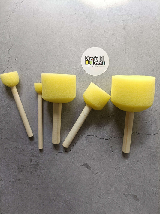 Yellow sponge paint brushes on wooden handles, 5-piece set