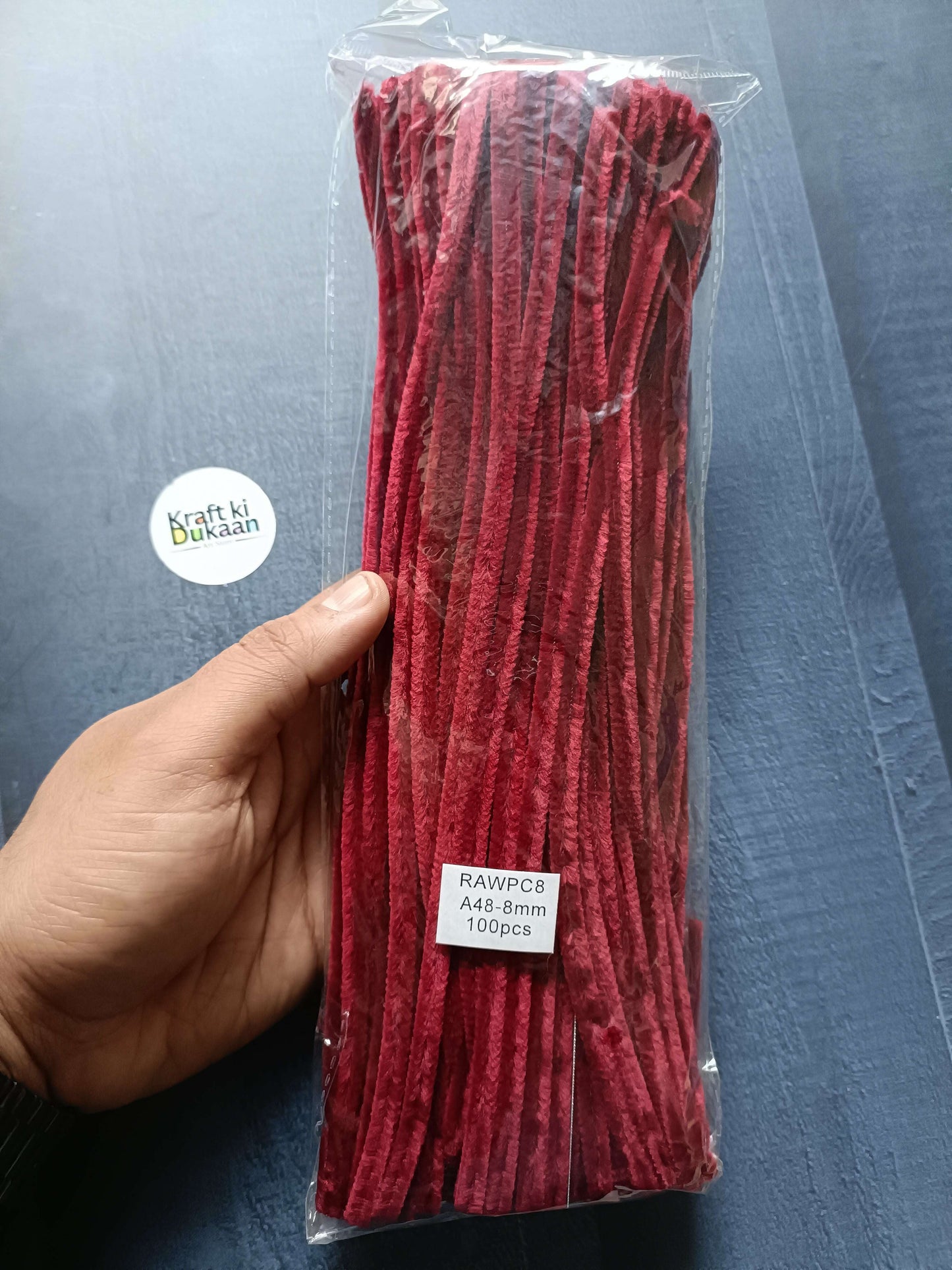 Pipe cleaner plain 8mm, pack of 100 (dark pink/maroon)