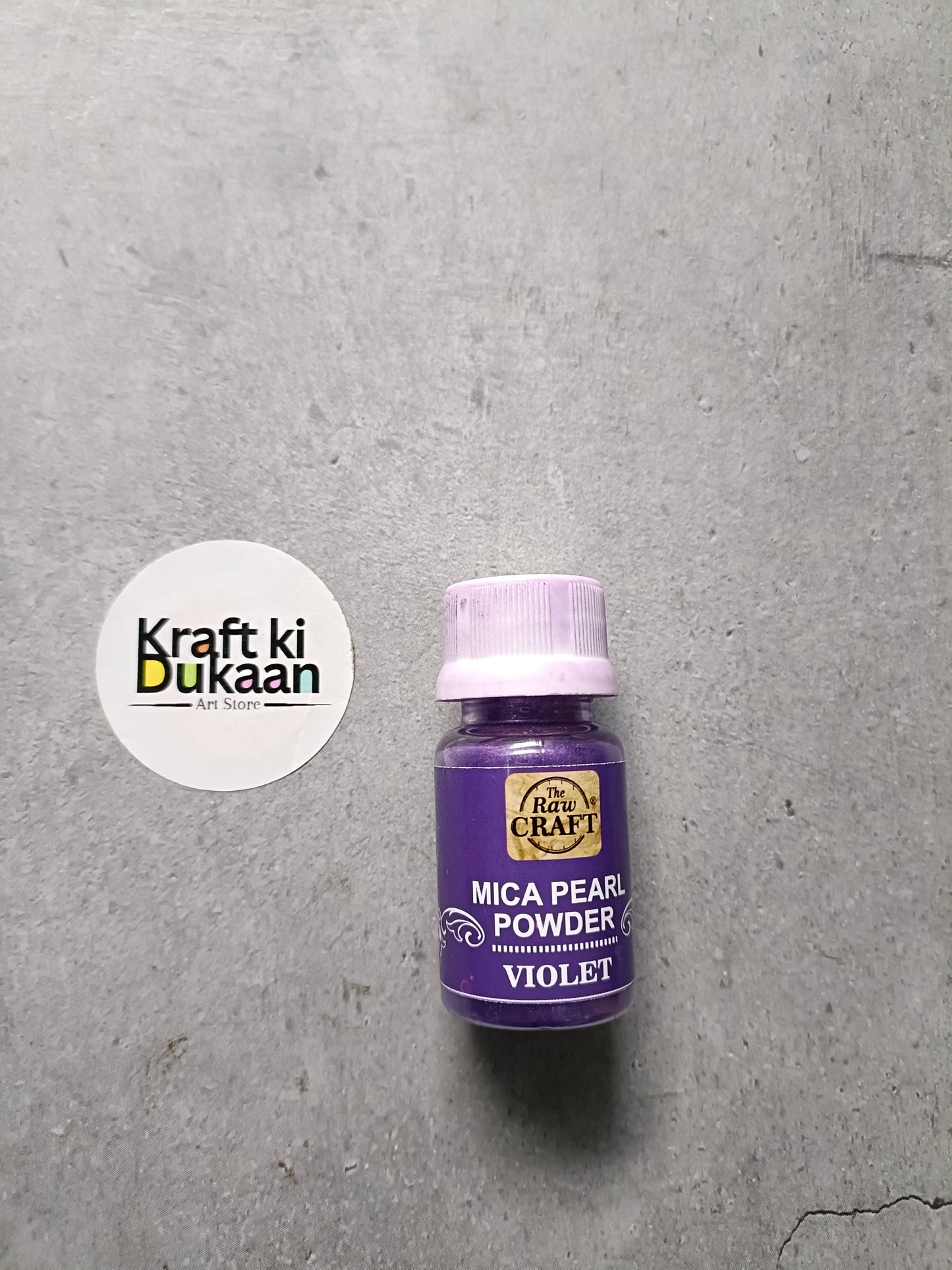 Mica pearl powder bottle, violet