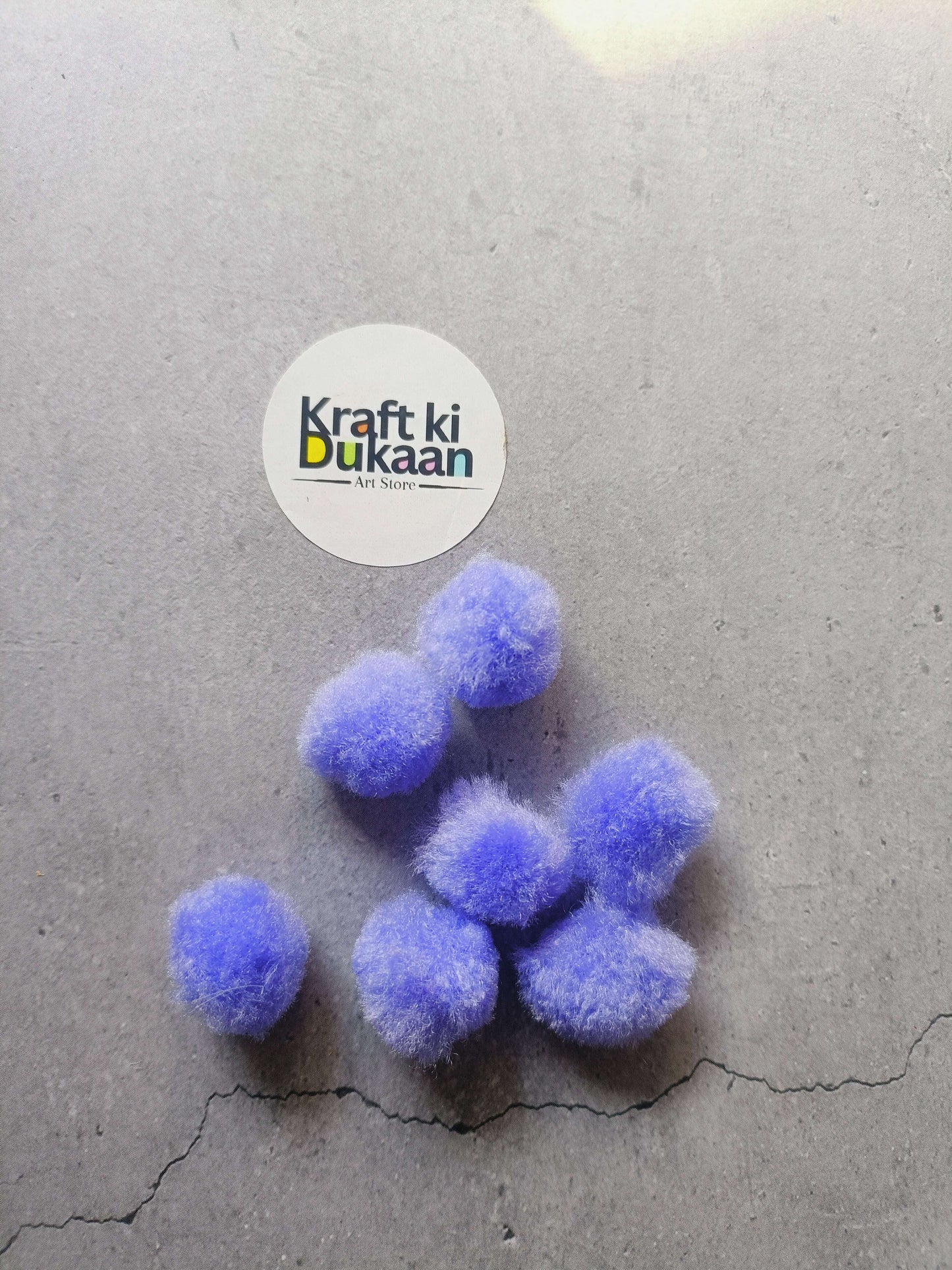 2cm light purple pompom balls, craft set