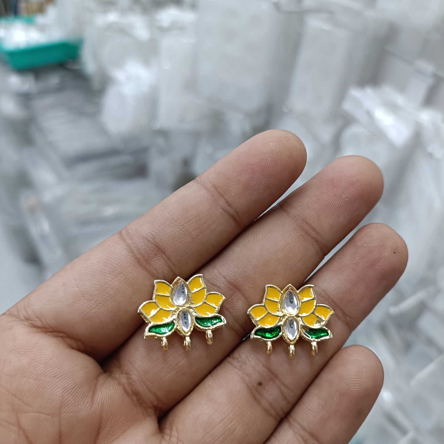 Metal Lotus Kundan Polki Beads Pack of 2 D4