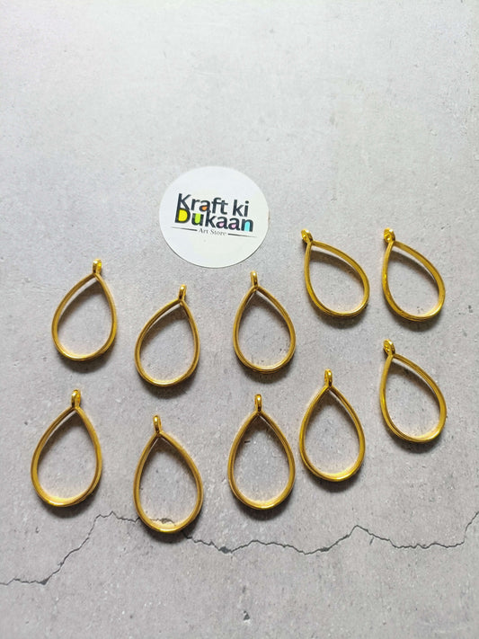Gold teardrop bezel pendant set, 10-piece with small hanging loops