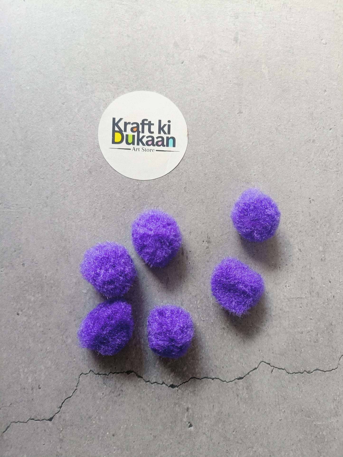 2cm purple pompom balls, craft set