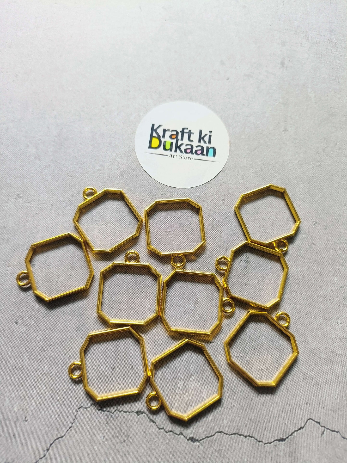 Octagon bezel pendant set with plain setting and gold-tone loop, 10-pack