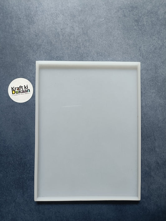 Plain rectangular mould with white frame and shallow inner border