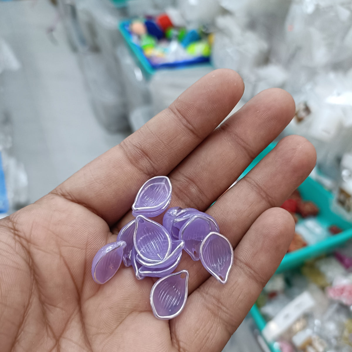 Acrylic petal beads, translucent light purple, assorted pieces in hand