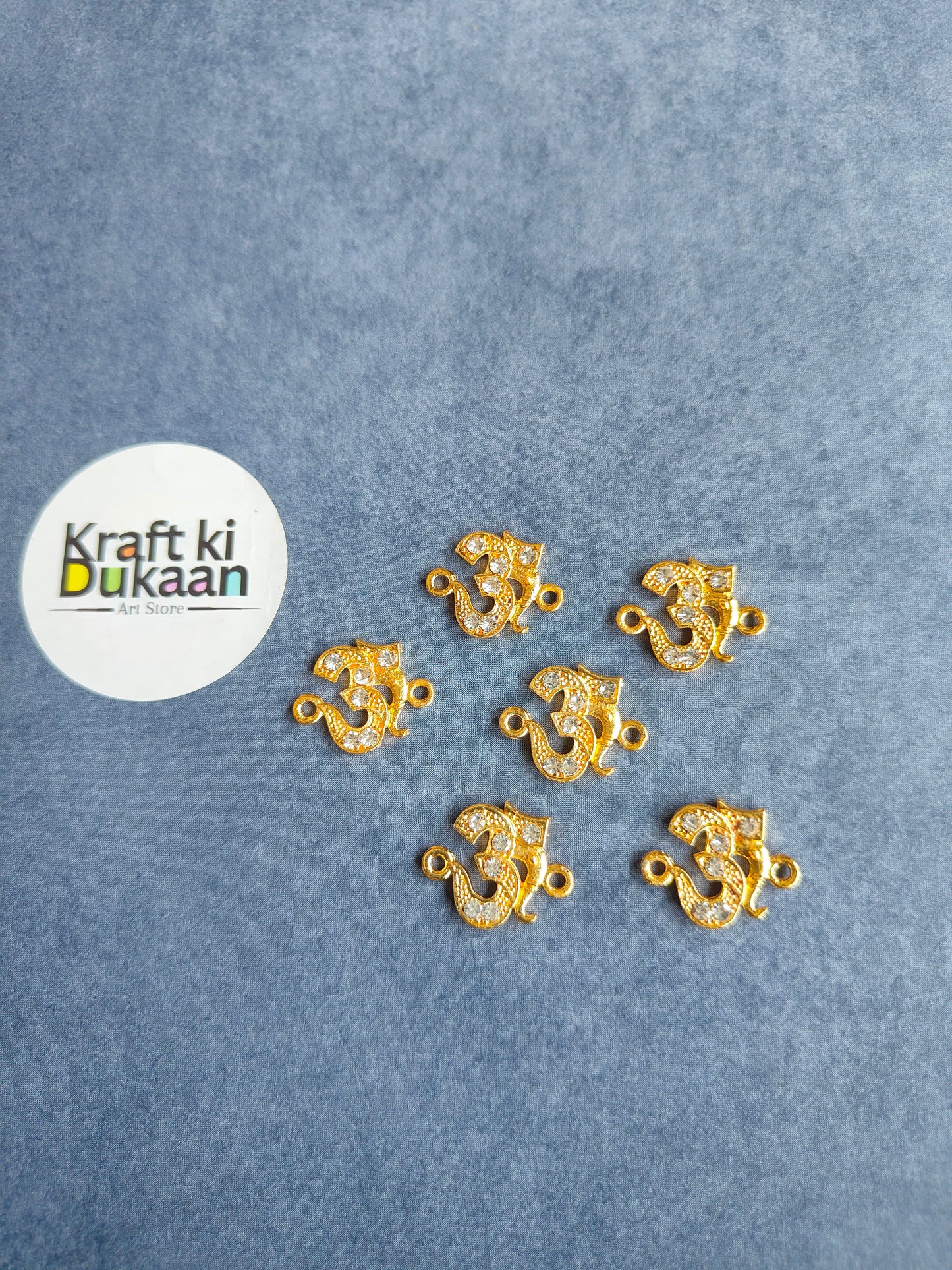 Rakhi Bracelet Pendant Pack of 6 - R17