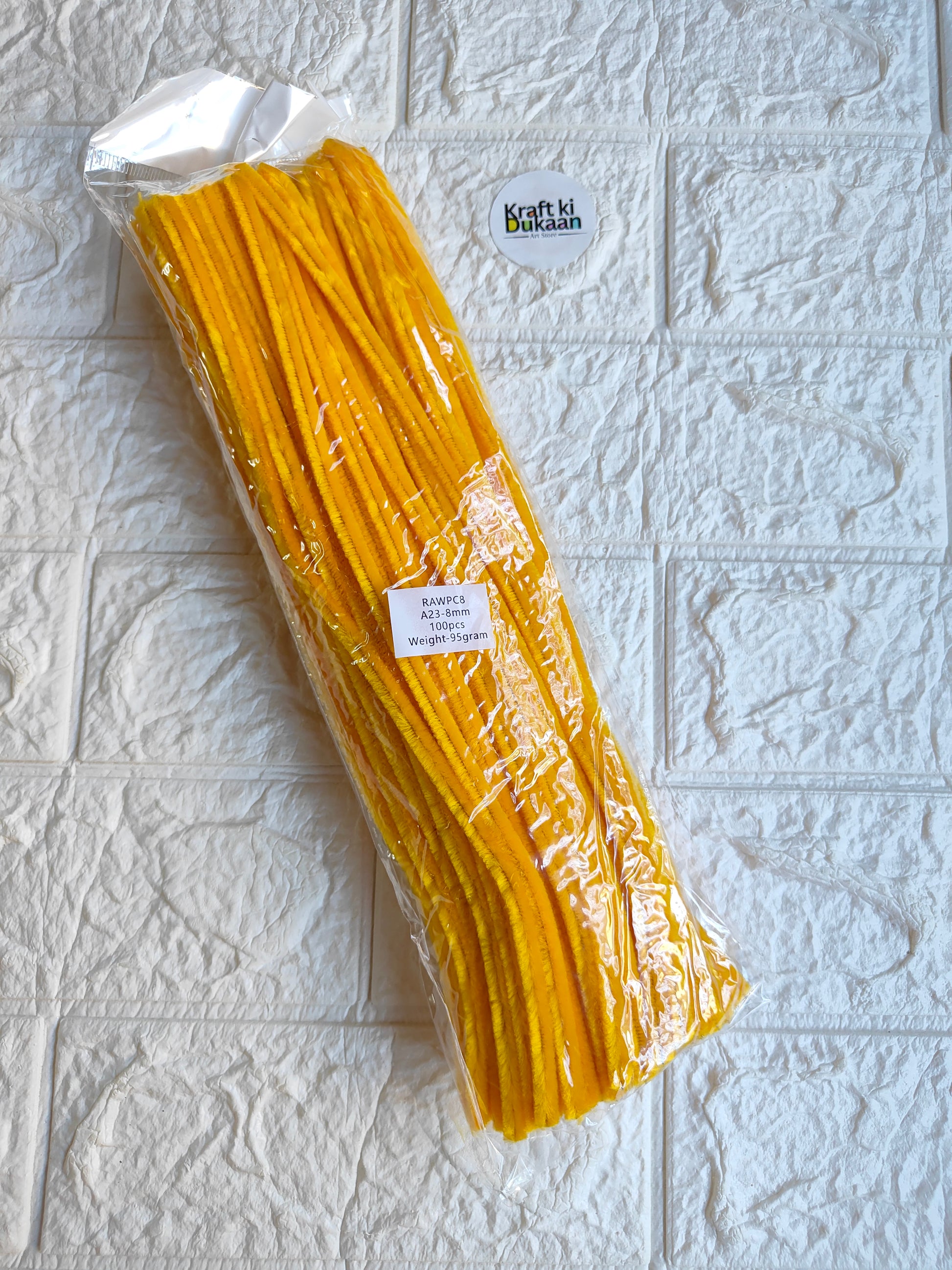 Plain 8mm pipe cleaners, pack of 100, golden yellow