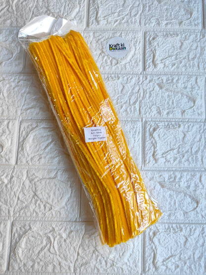 Plain 8mm pipe cleaners, pack of 100, golden yellow