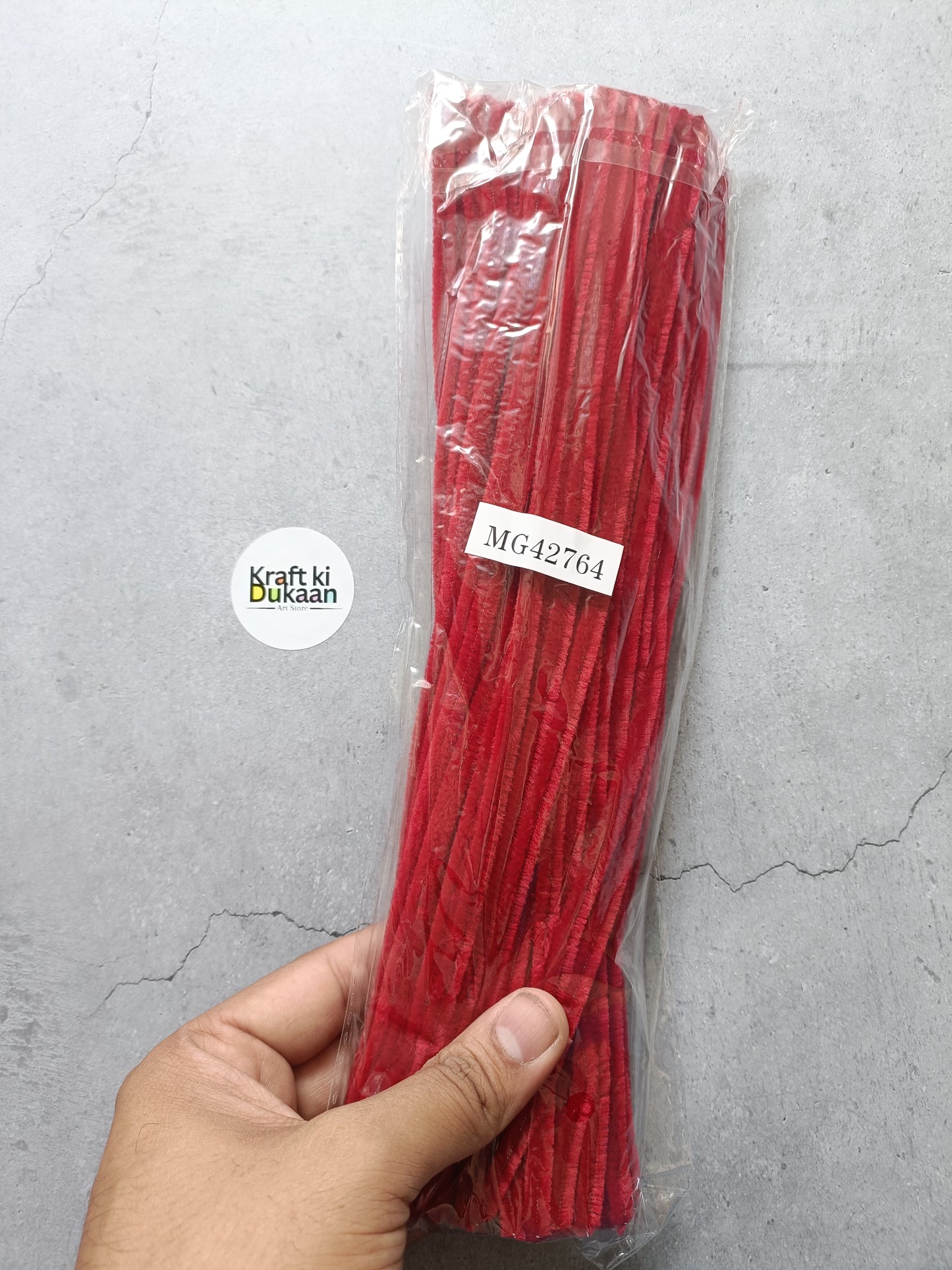 Pipe cleaner pack of 100, plain red chenille sticks in a sealed bundle