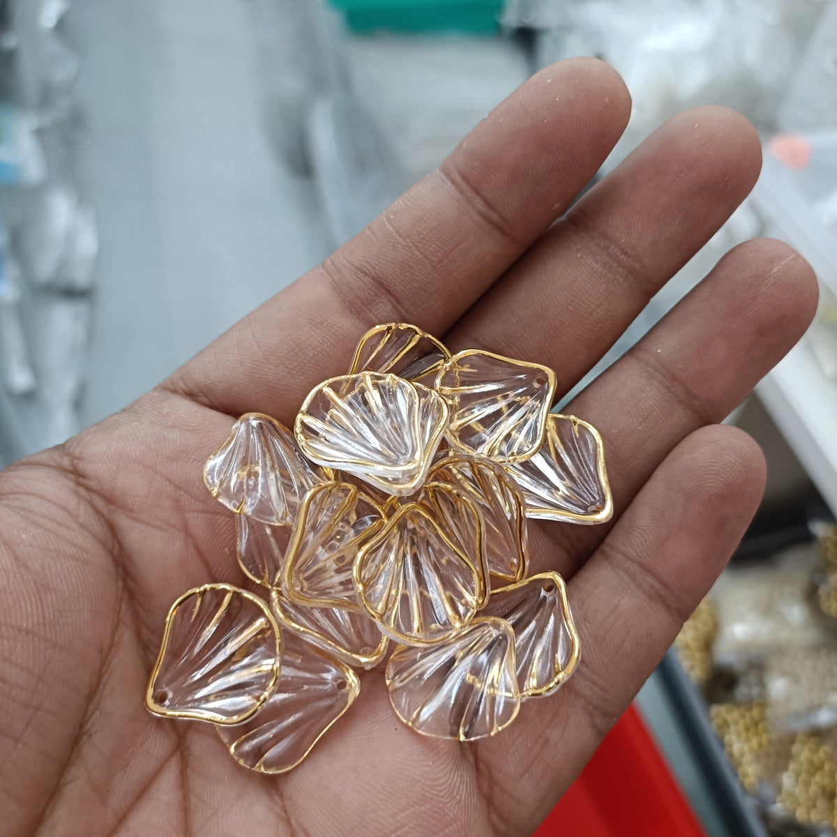 Acrylic petal beads pack of 50