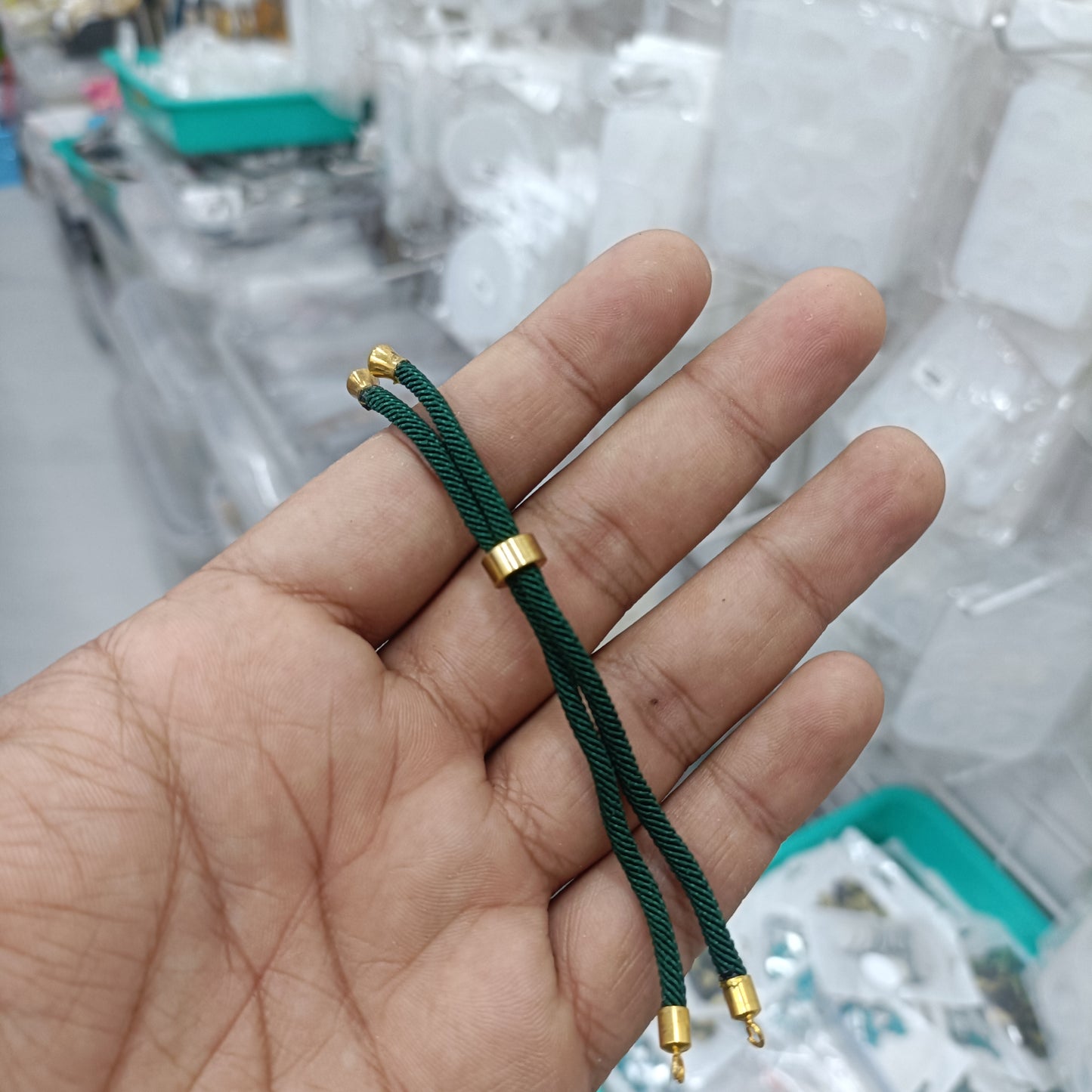 Rakhi Dori