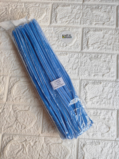 Blue pipe cleaners, 8mm, plain pack of 100 in plastic wrapping