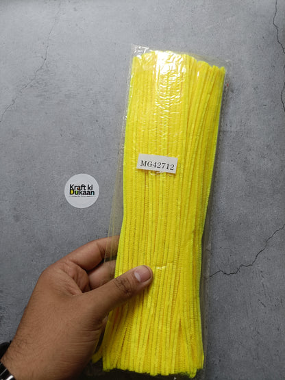 Pipe cleaner pack of 100, plain yellow chenille sticks in a sealed bundle