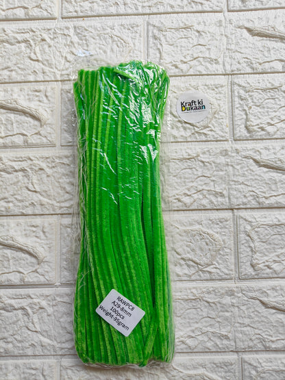 Green plain pipe cleaners, 8mm diameter, bundled pack of 100
