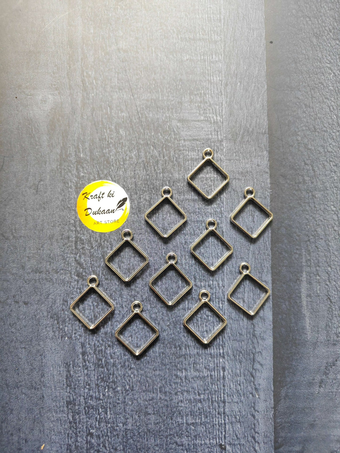 rn-image_picker_lib_temp_ce0989f3-bf6b-4732-ac7d-4511d1633a01