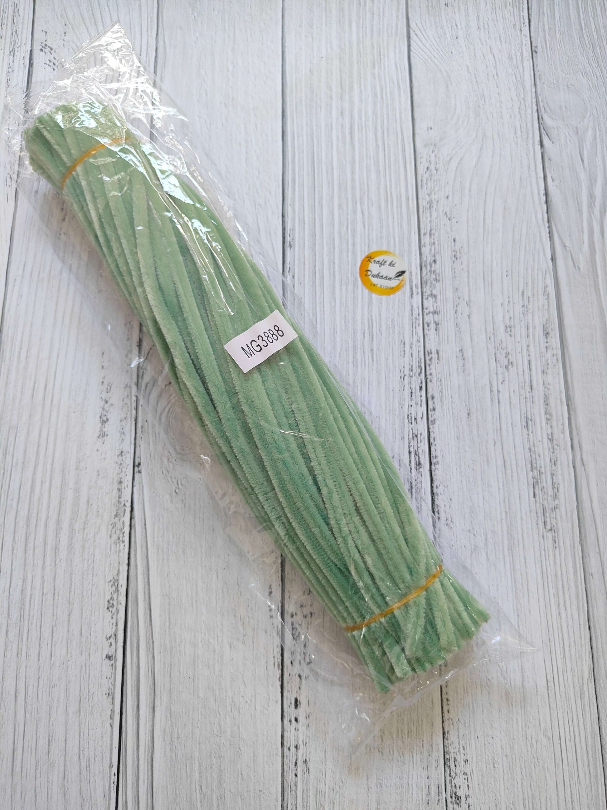 Pipe cleaners, mint green plain pack of 100 in clear bundle