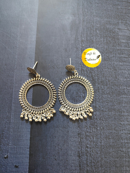 Silver jhumka without beads B24