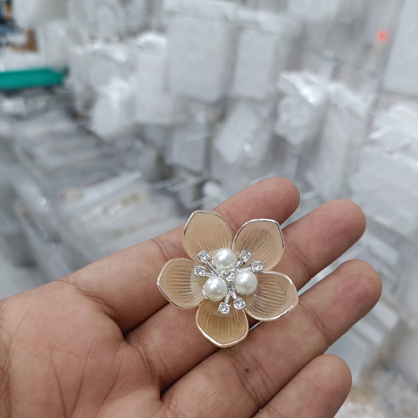 Ready Acrylic Petal pearl flowers