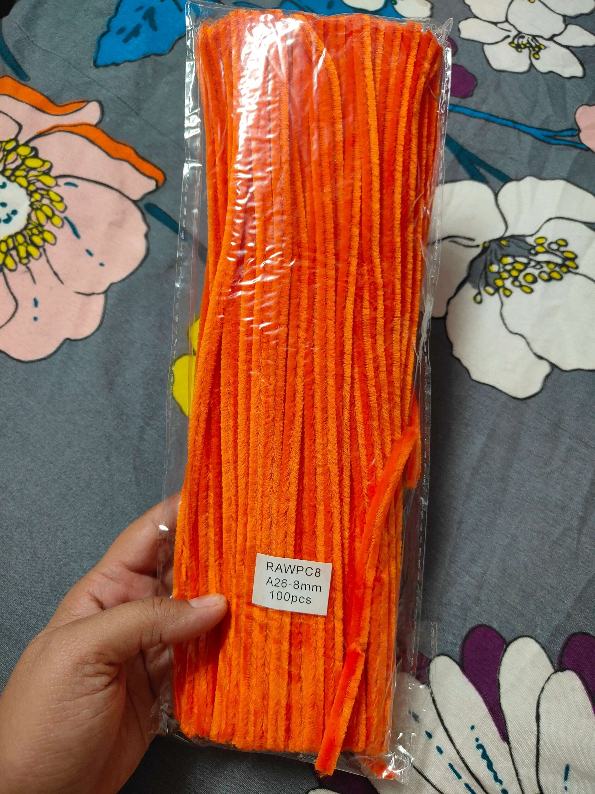 Pipe cleaner plain pack, orange, 8mm, 100 pcs in clear bag