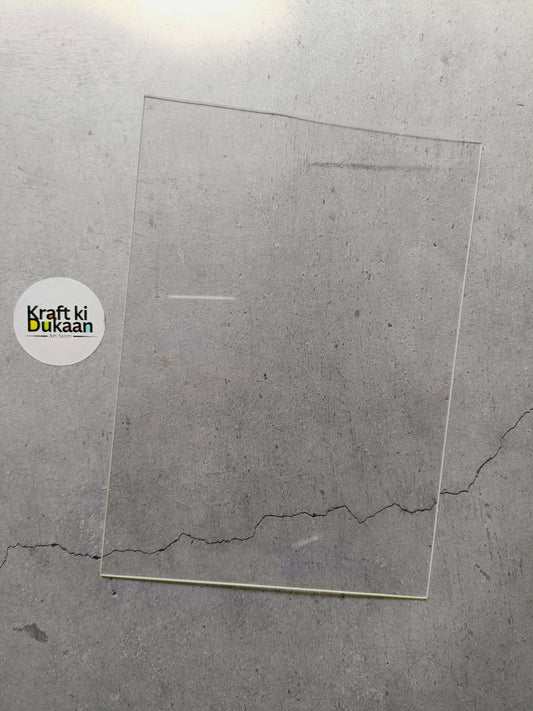 Clear A5 acrylic sheet with smooth edges and transparent surface