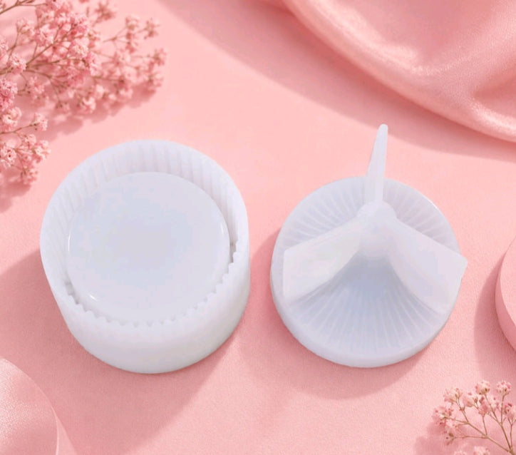 3" gift box mould, two white round molds with rim and central cavity