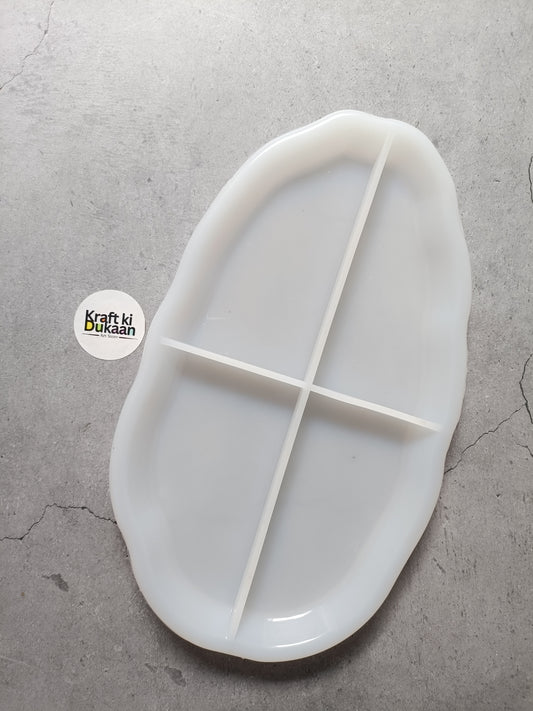 Oval tray mould 28.5x16cm, white interior with cross divider grid