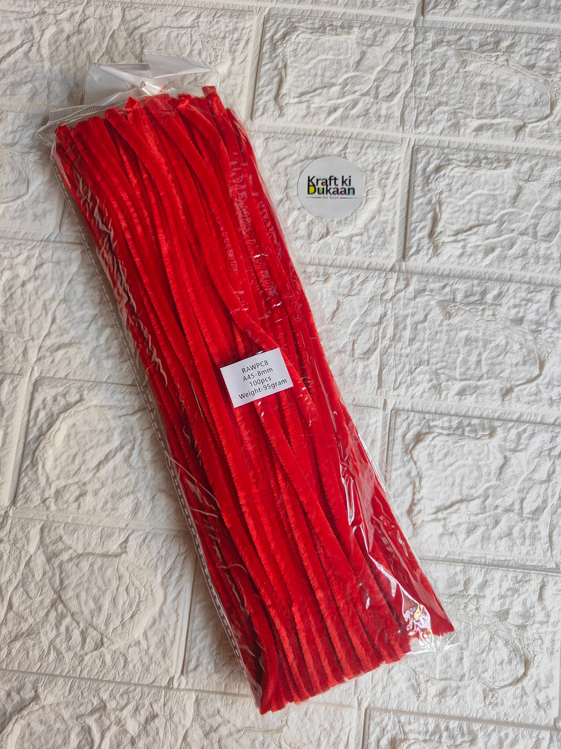 Red pipe cleaners, 8mm, plain pack of 100 in plastic wrapping