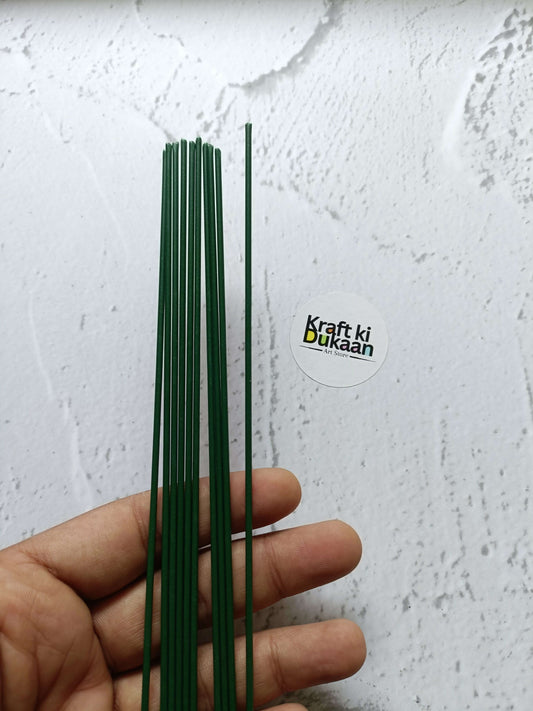 Green plastic-coated wire sticks, bundle of 10, straight rods