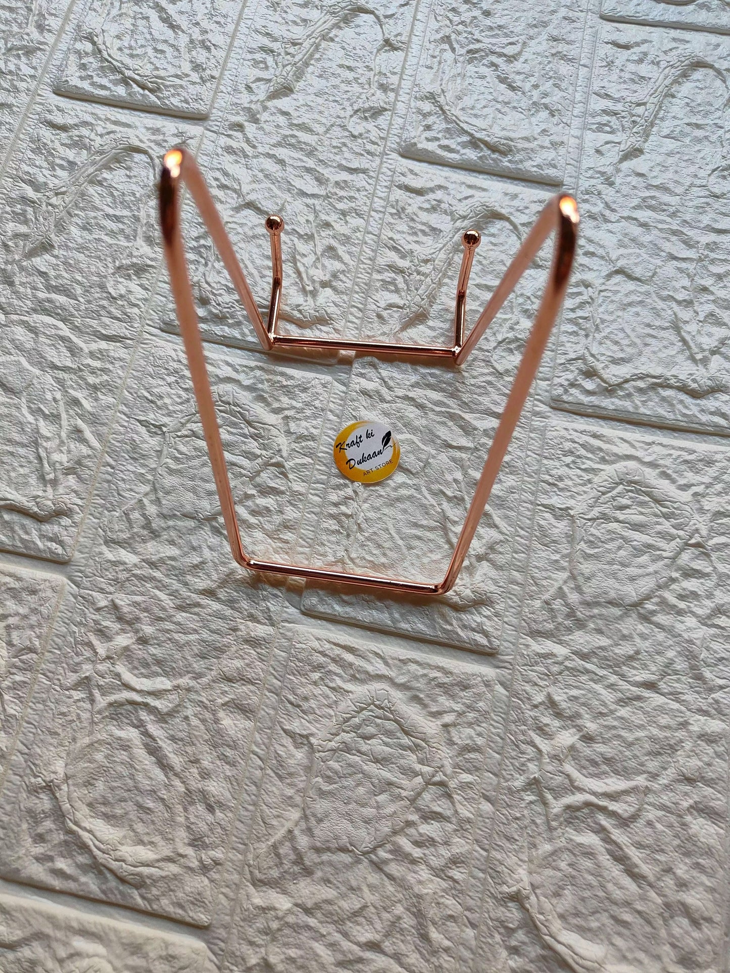 rose-gold-metal-stand-for-art-display-medium-stand-standard