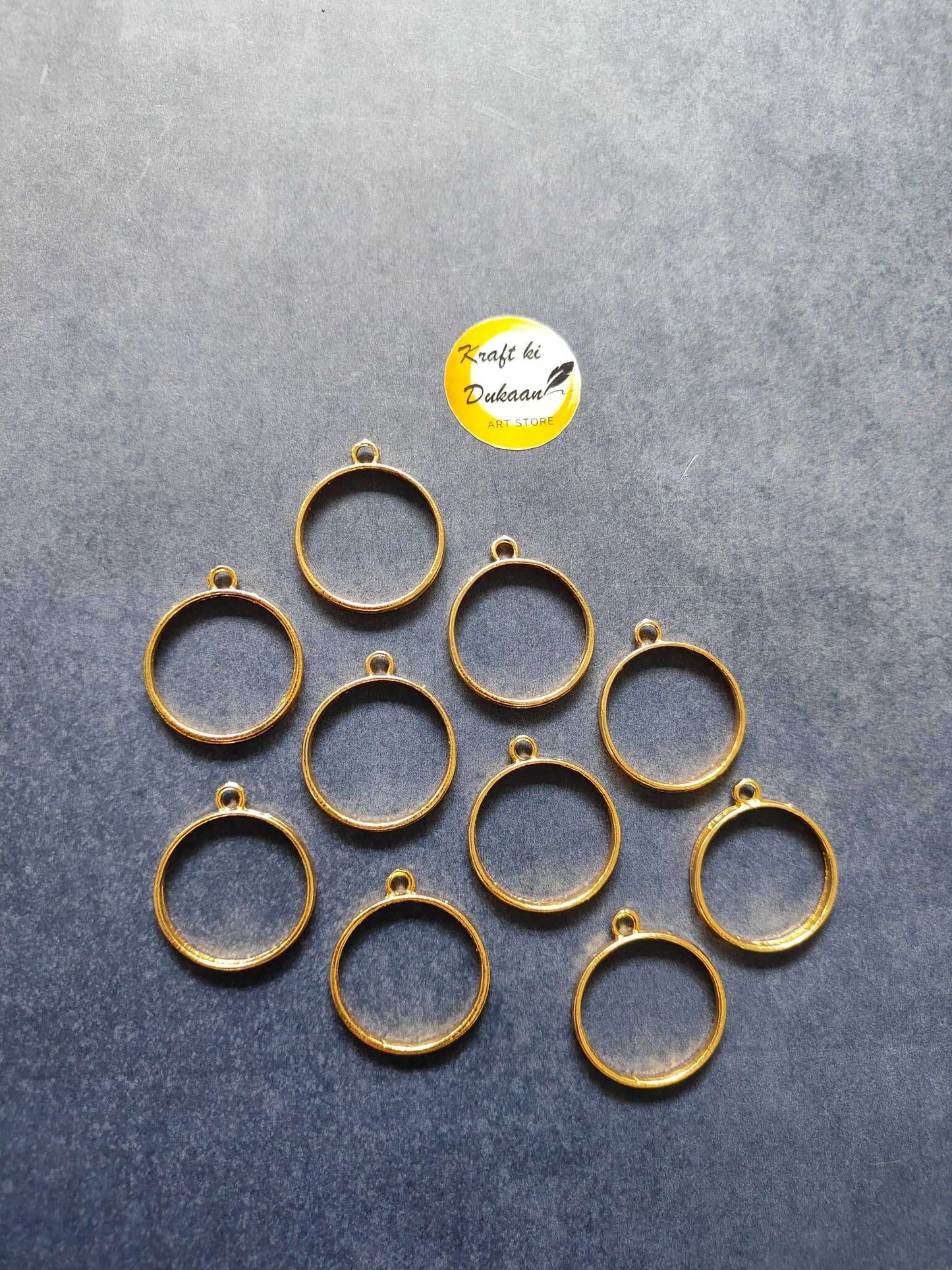 round-bezel-pendant-set-gold-circle-10-pack