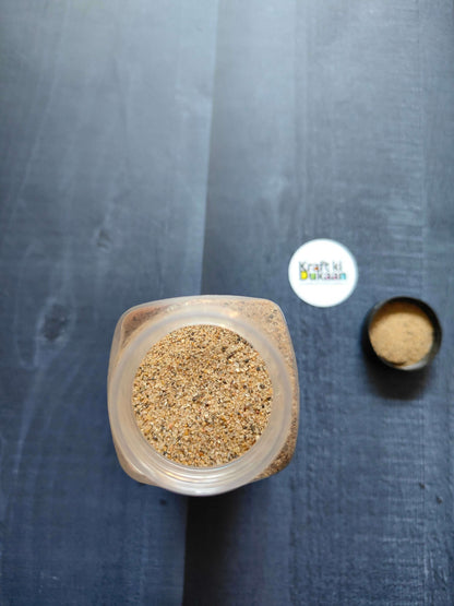Natural sand in open jar with sand-filled cap, 500g