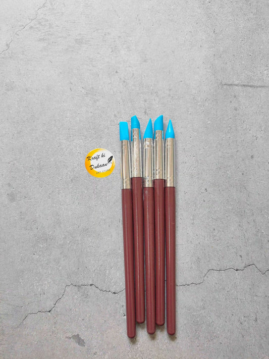 Silicone detail brush set with blue tips and maroon handles, 5-piece assortment