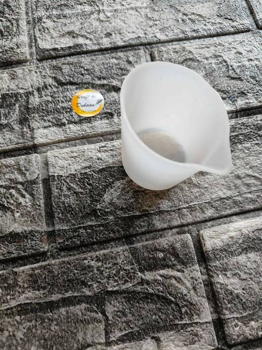Silicon 100ML Cup, white small cup with curved opening