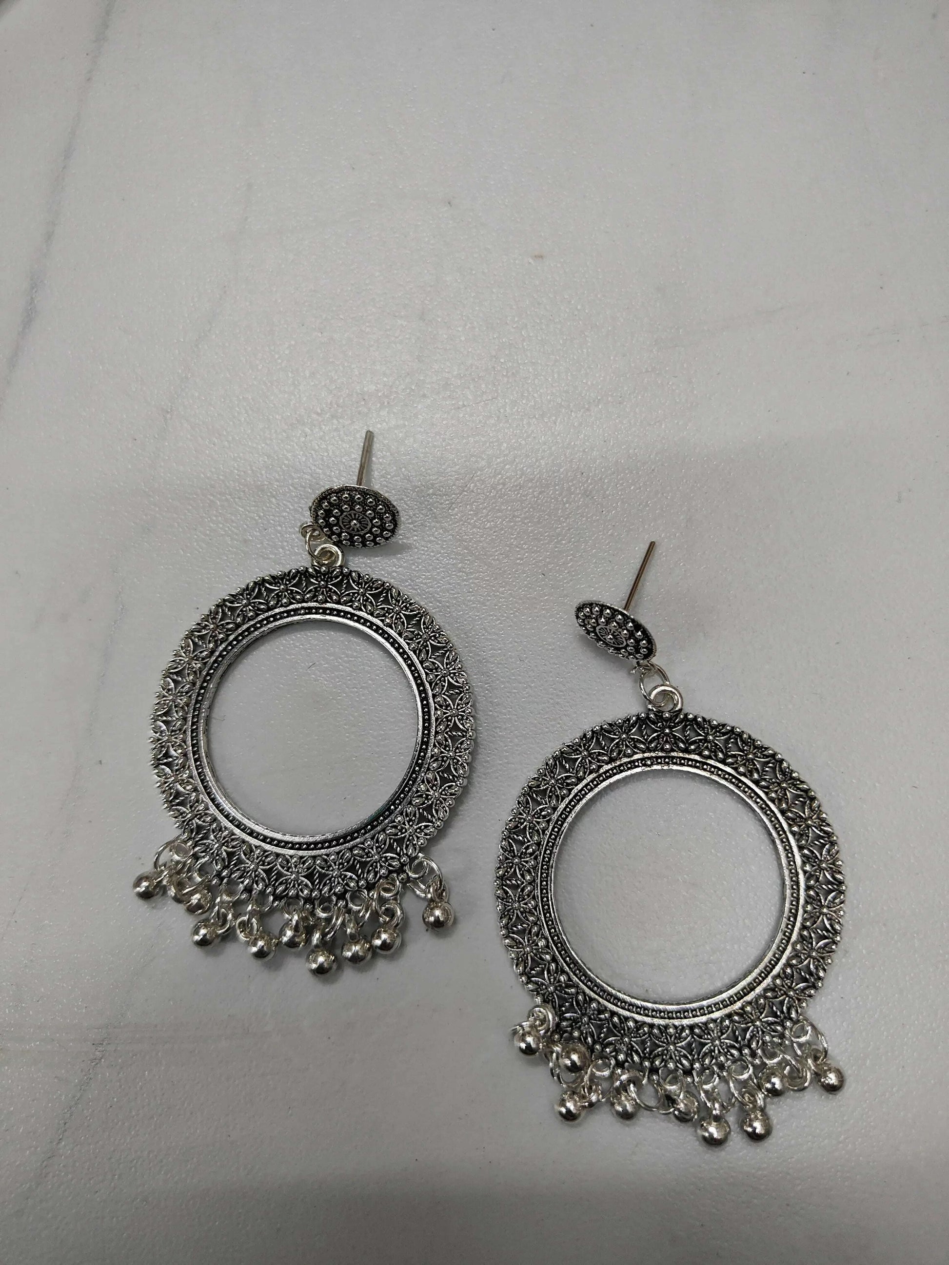 silver-jhumka-earrings-ornate-design-with-beads