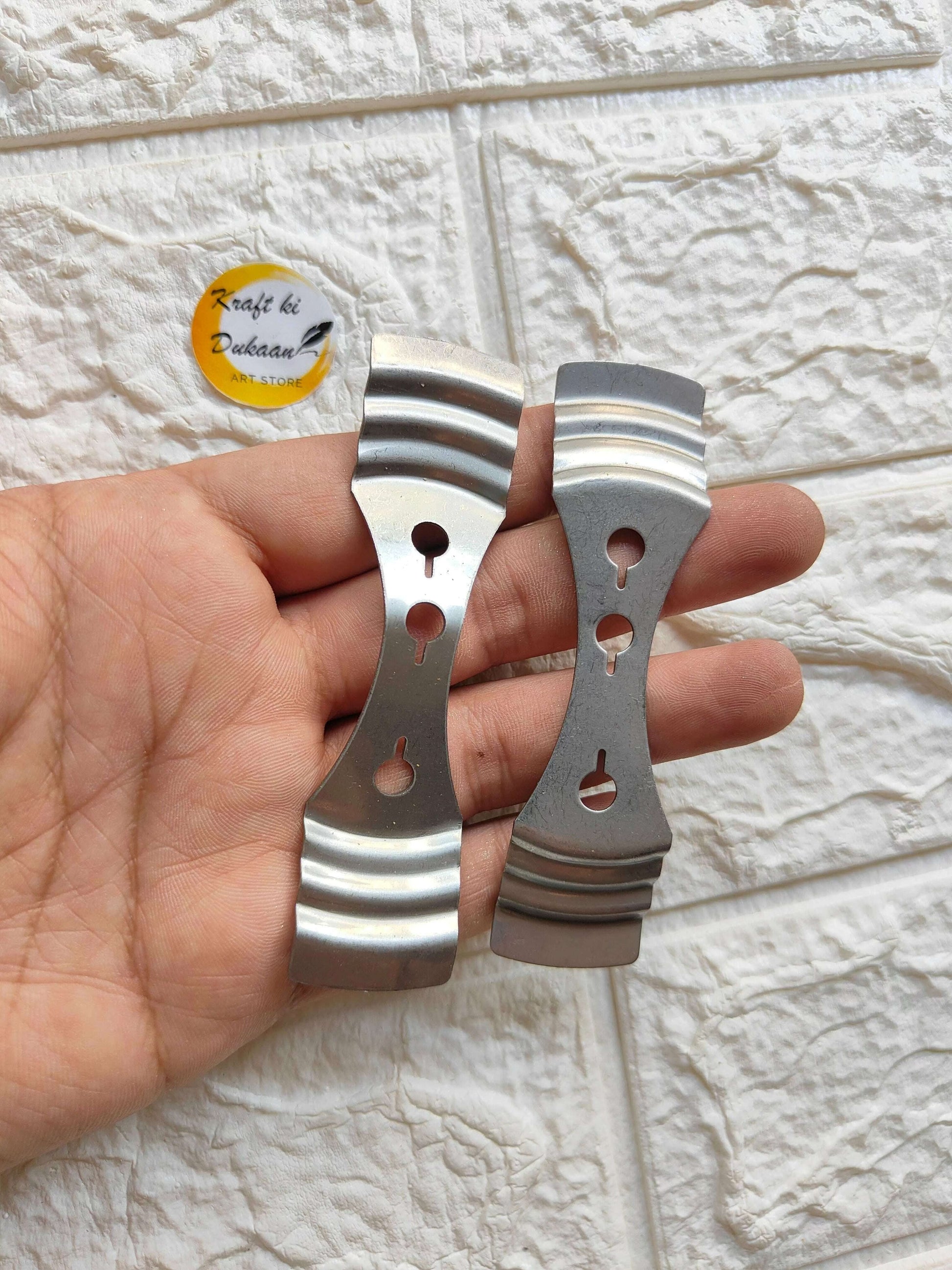 steel-candle-wick-holders-silver-metal-design-1