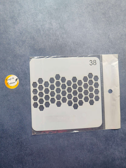 Stencil de hexágonos en malla, número 38