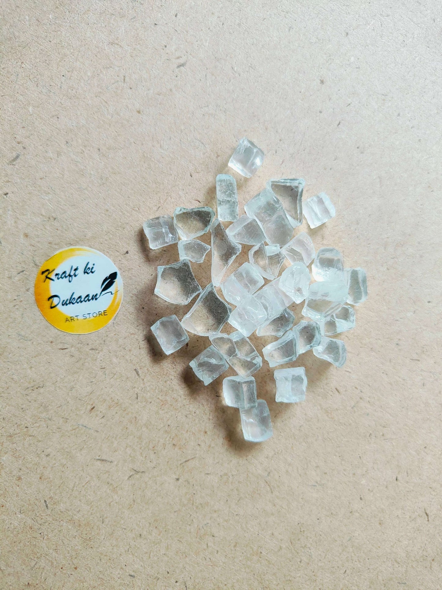 transparent-crystal-stones-for-resin-art-scatter-with-sticker