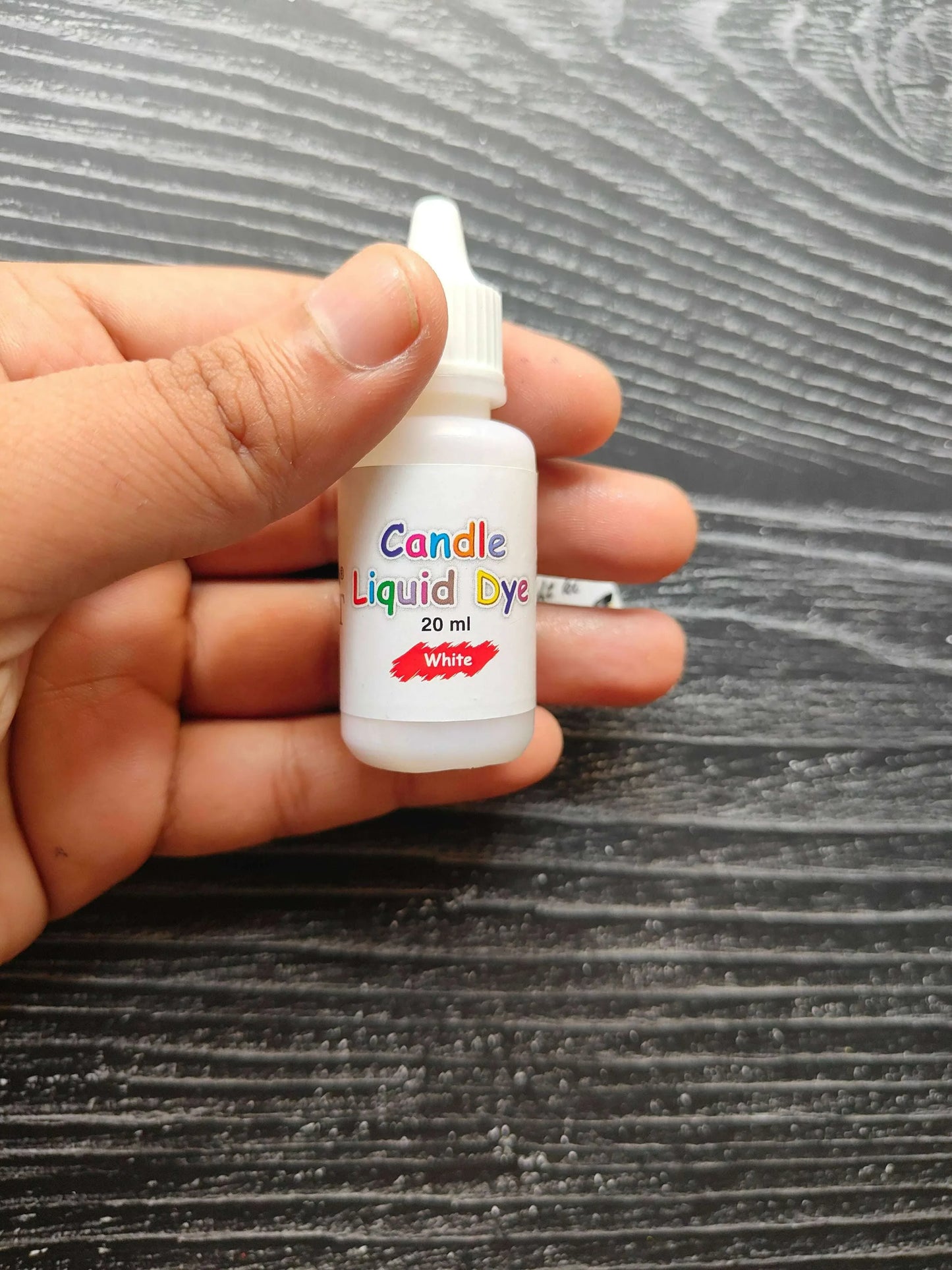 Candle Liquid Dye 20 ml, white bottle with white dropper cap