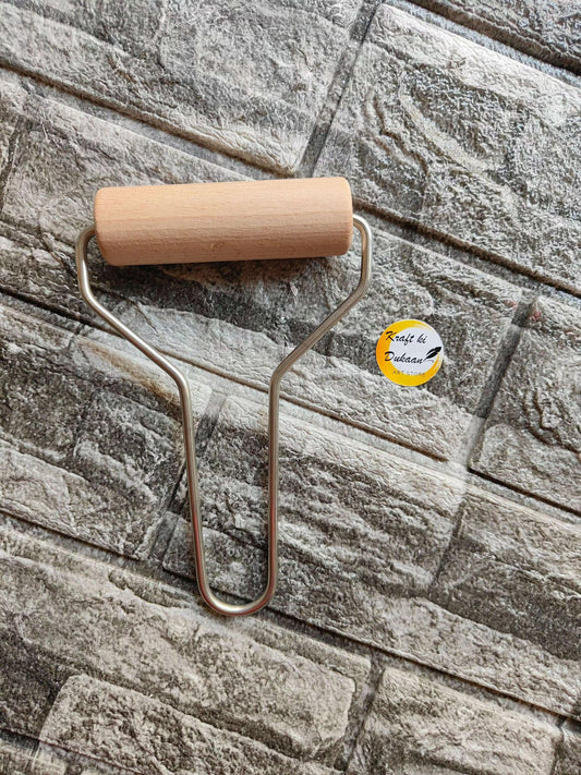 Paint printing roller with wooden handle and metal U-frame